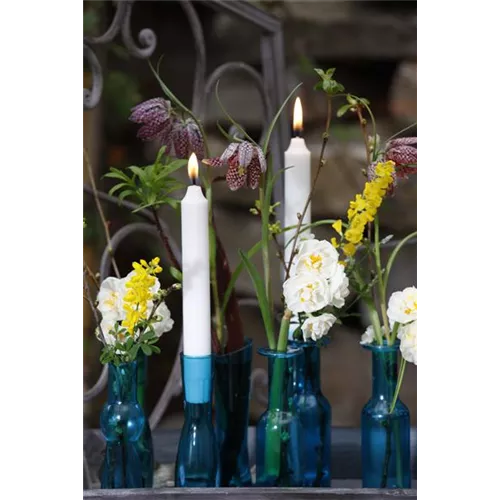 Kerzen rund ums Haus schön in Szene gesetzt 